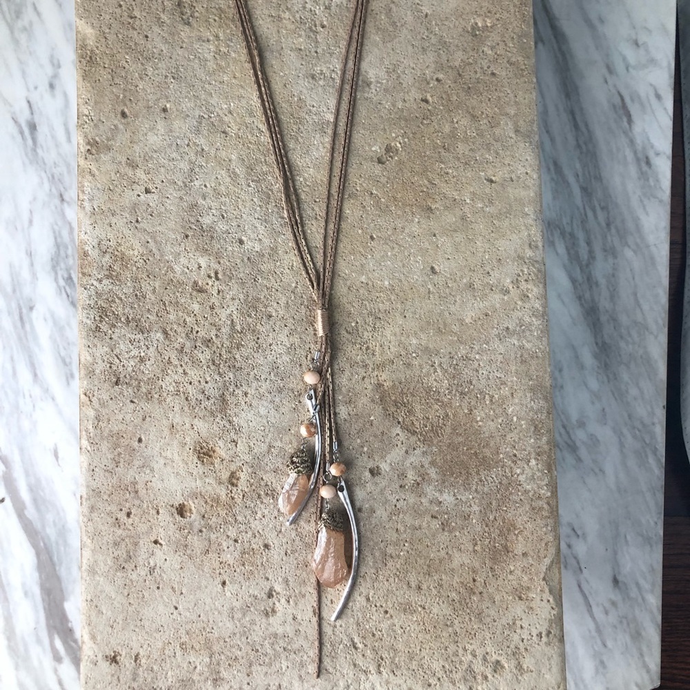 Stone chain necklace